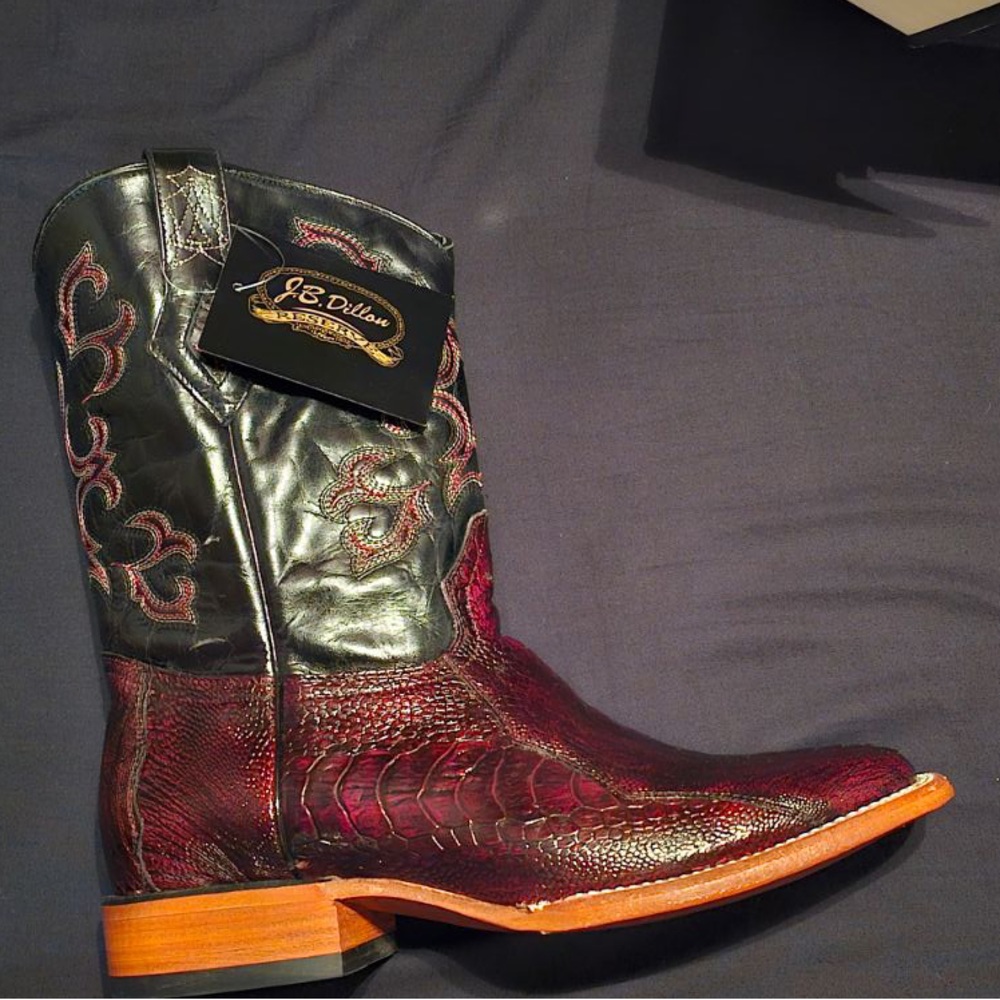 Boots - Picture 2 of 2